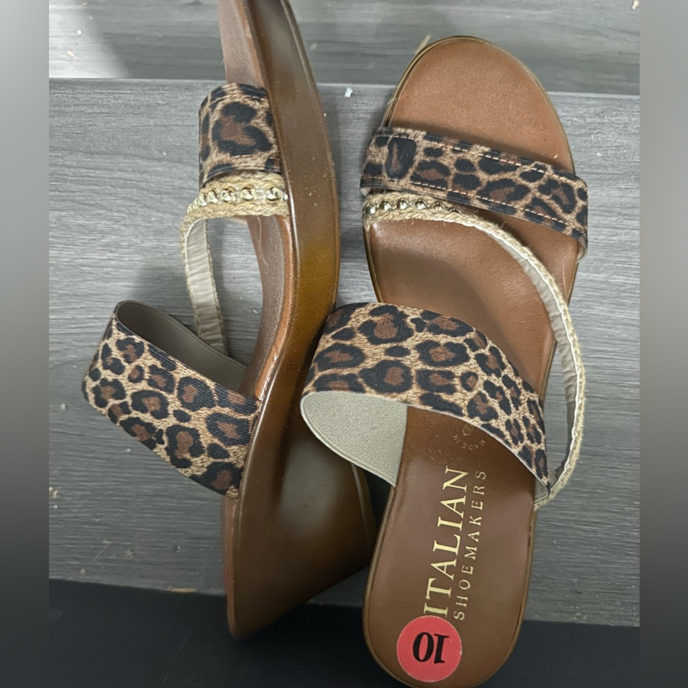 Italian Shoemakers Brown Leopard Sandals
